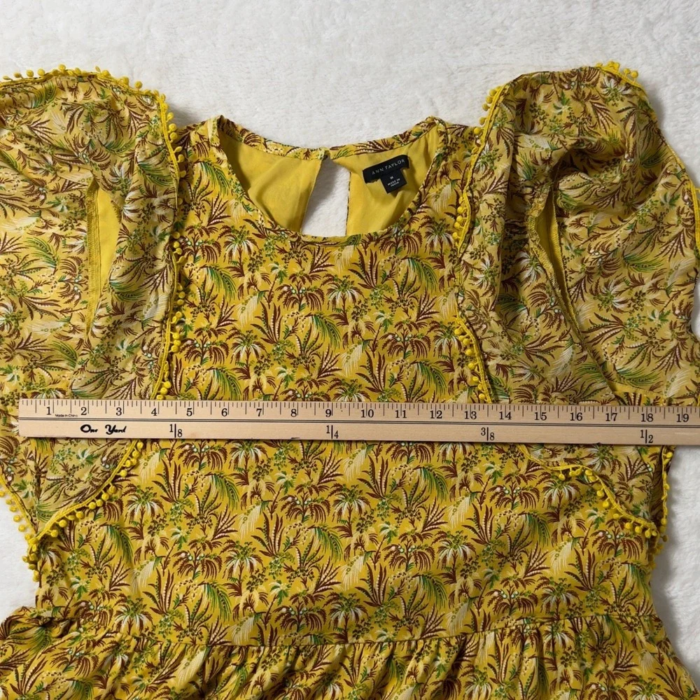 Ann Taylor Yellow Tropical Palm Print Maxi Dress Flutter Sleeve Pom‎ Pom Medium